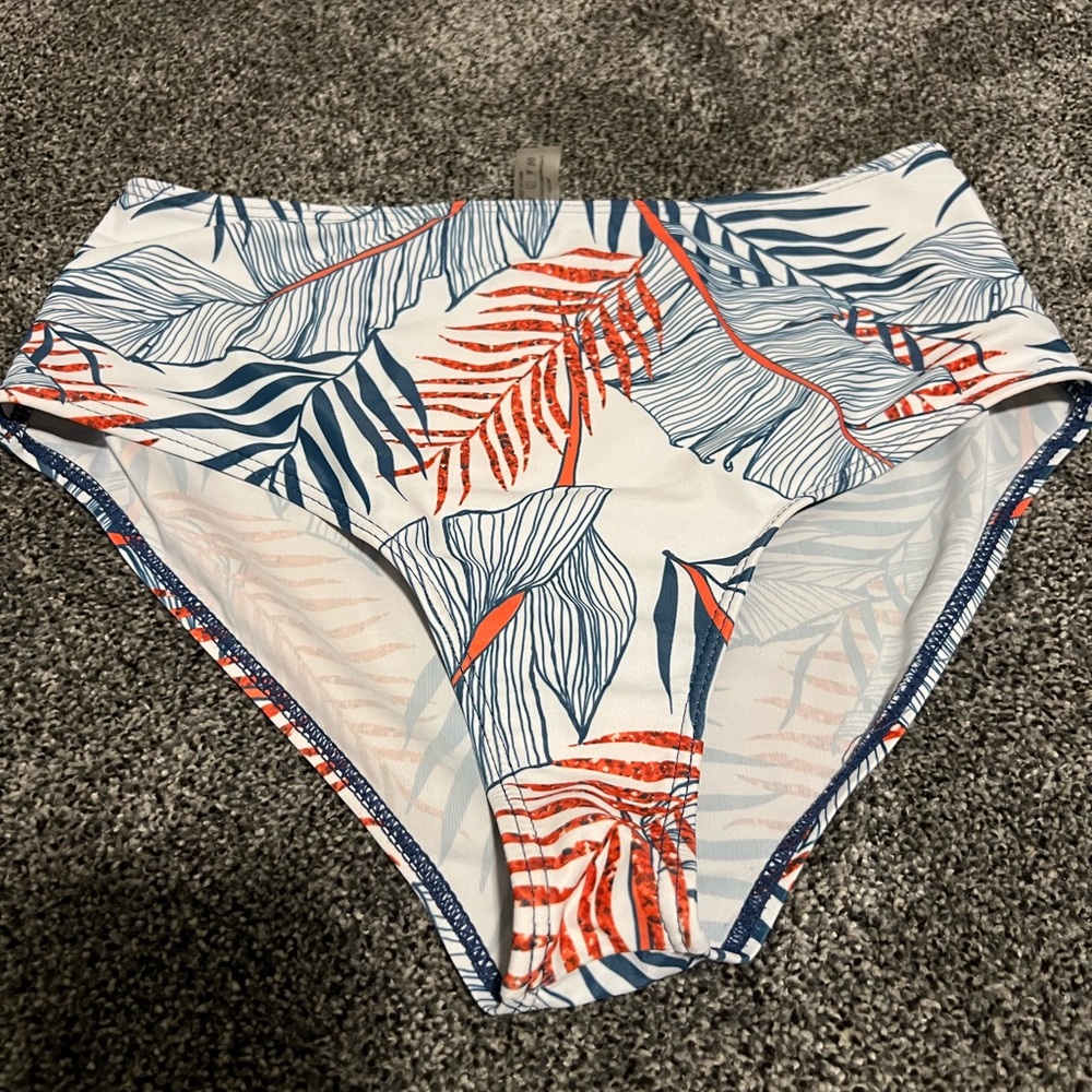Medium swim bottoms